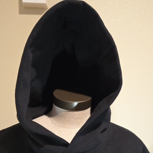 SZA SOS TOUR Black Graphic Hoodie with Tour Print - Picture 7 of 9